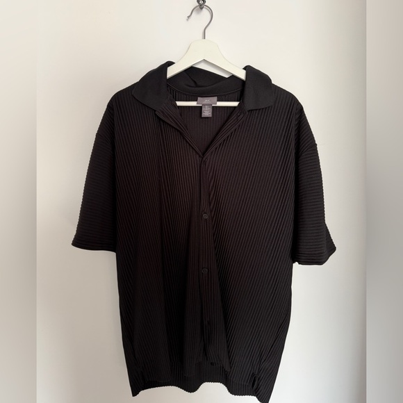 H&M Black Ribbed Shirt - Picture 1 of 3